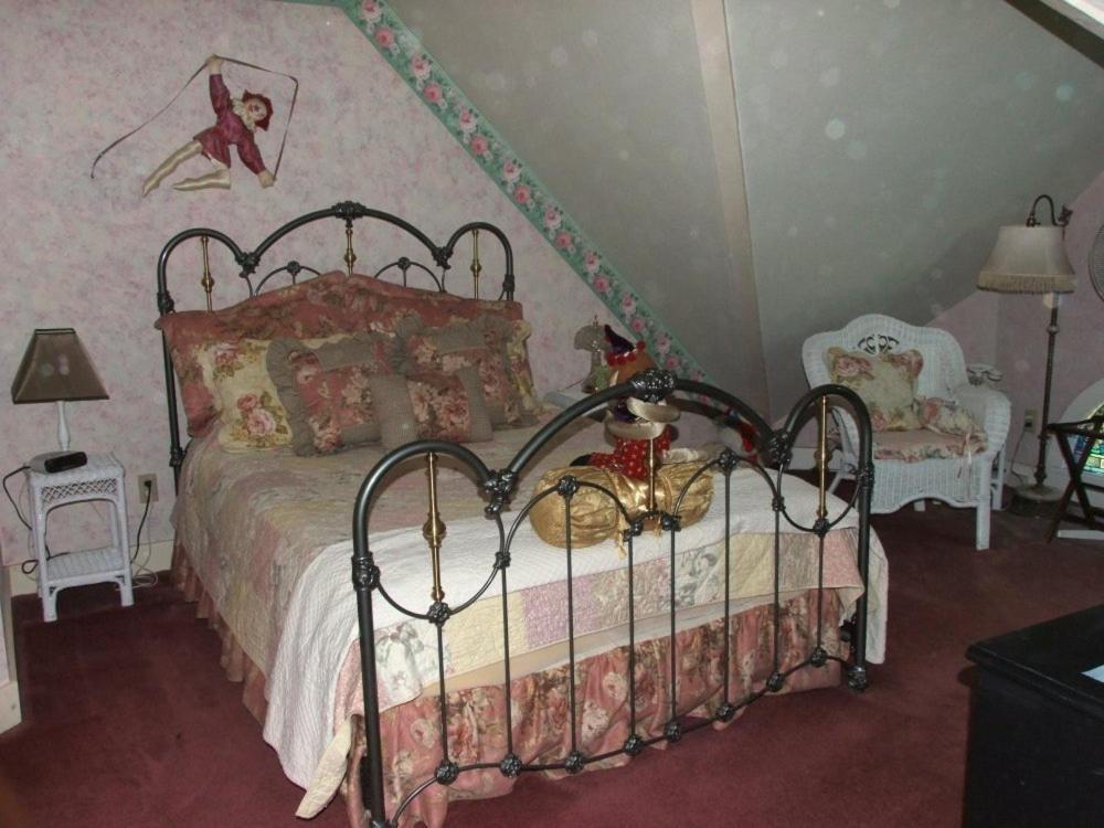 Robin's Nest Bed&Breakfast San Andreas Zimmer foto